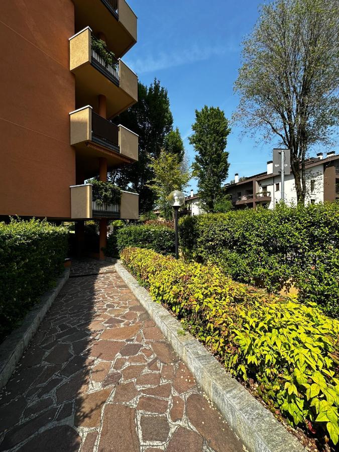 Tevere 20 House Monza Eksteriør bilde